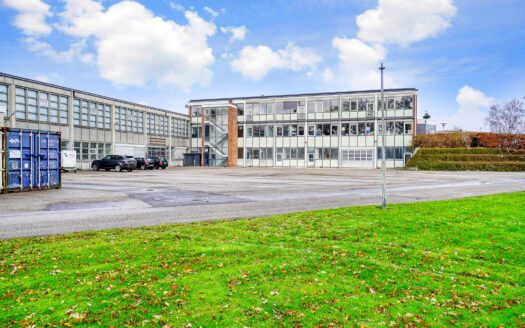 Metalbuen 12-20, 2750 Ballerup, Lager og kontor